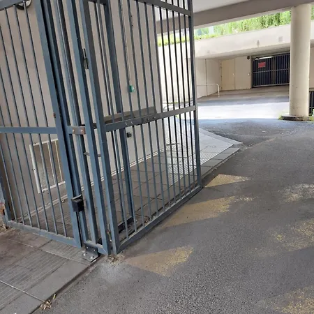 Quarto em Acomodações Particulares Hyper Centre ,jolie Climatisee Avec Parking Securise Gratuit *