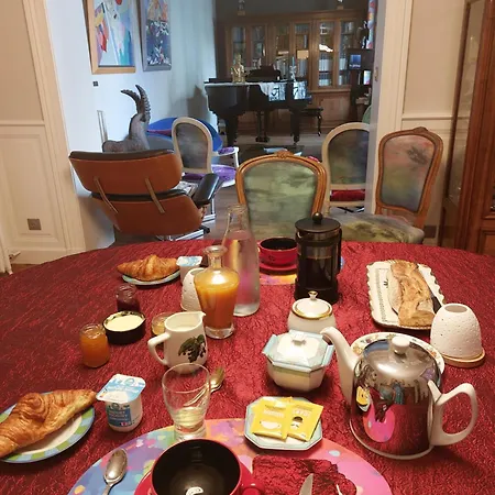 Hyper Centre ,jolie Climatisee Avec Parking Securise Gratuit