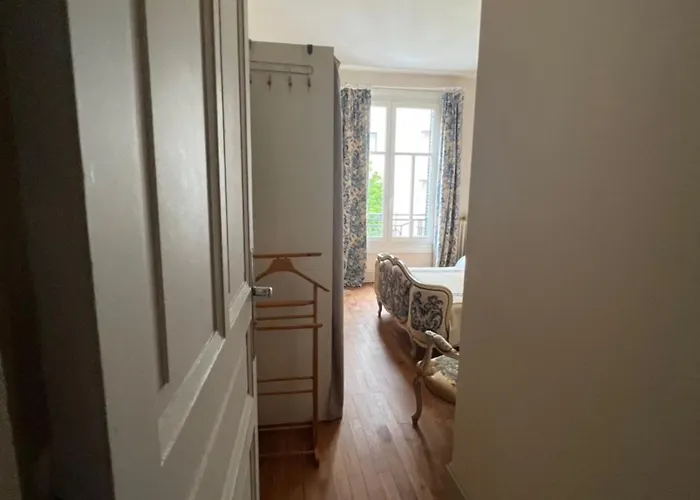 Hyper Centre ,jolie Climatisee Avec Parking Securise Gratuit Clermont-Ferrand