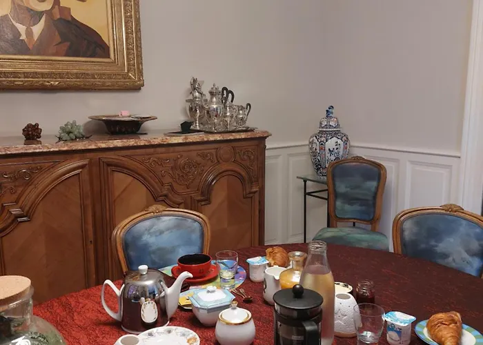 Quarto em Acomodações Particulares Hyper Centre ,jolie Climatisee Avec Parking Securise Gratuit *